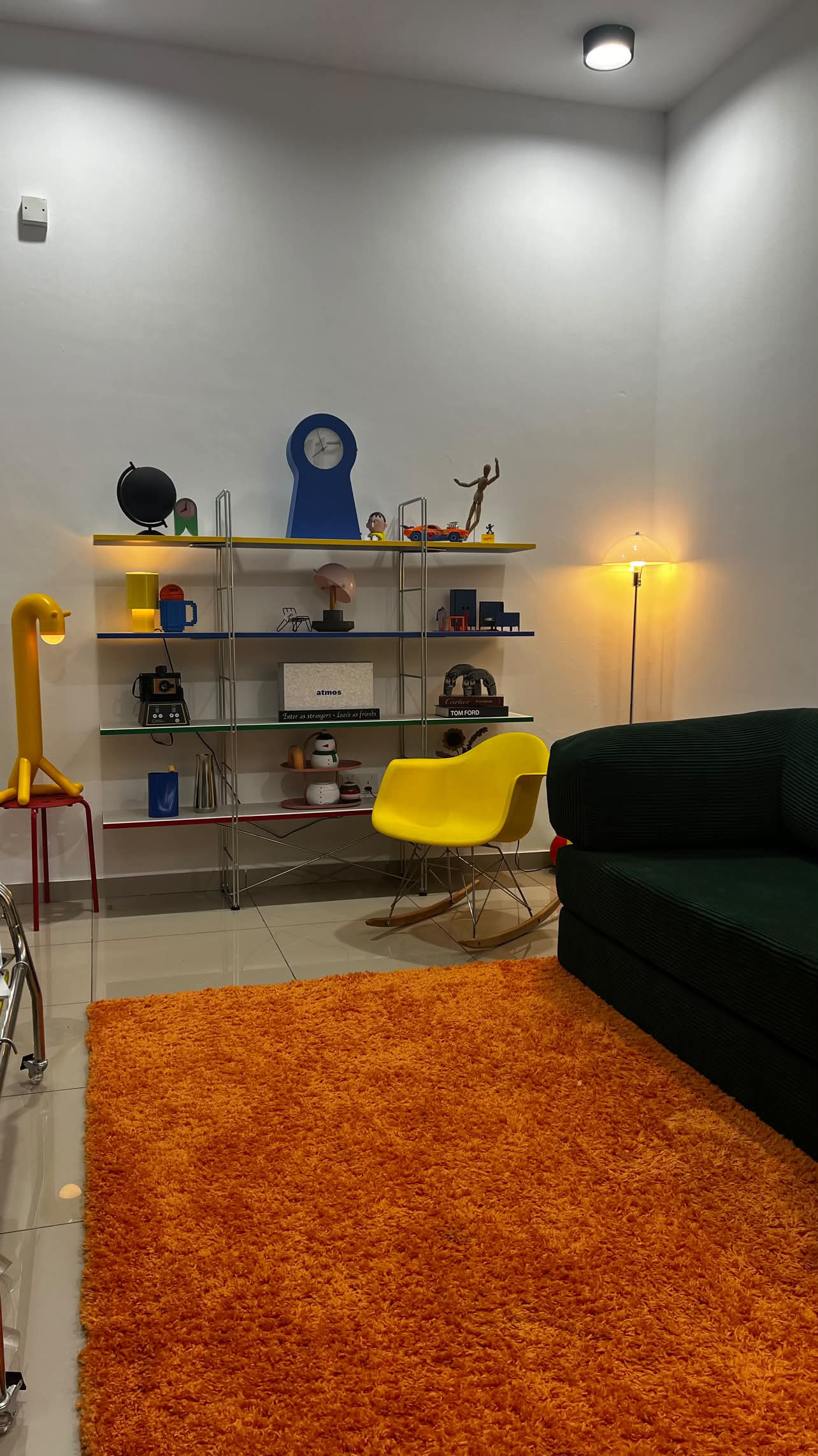 Sentuhan Bauhaus beri ‘nyawa’ kepada kediaman pasangan